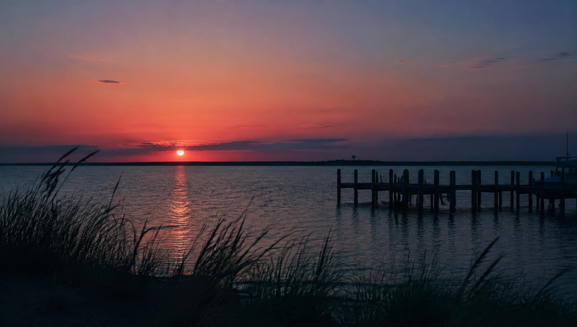 Sunset over the Jersey Shore bay